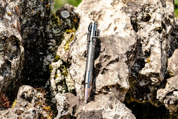Action Bolt Kugelschreiber, Gun-Metall, Mooreiche
